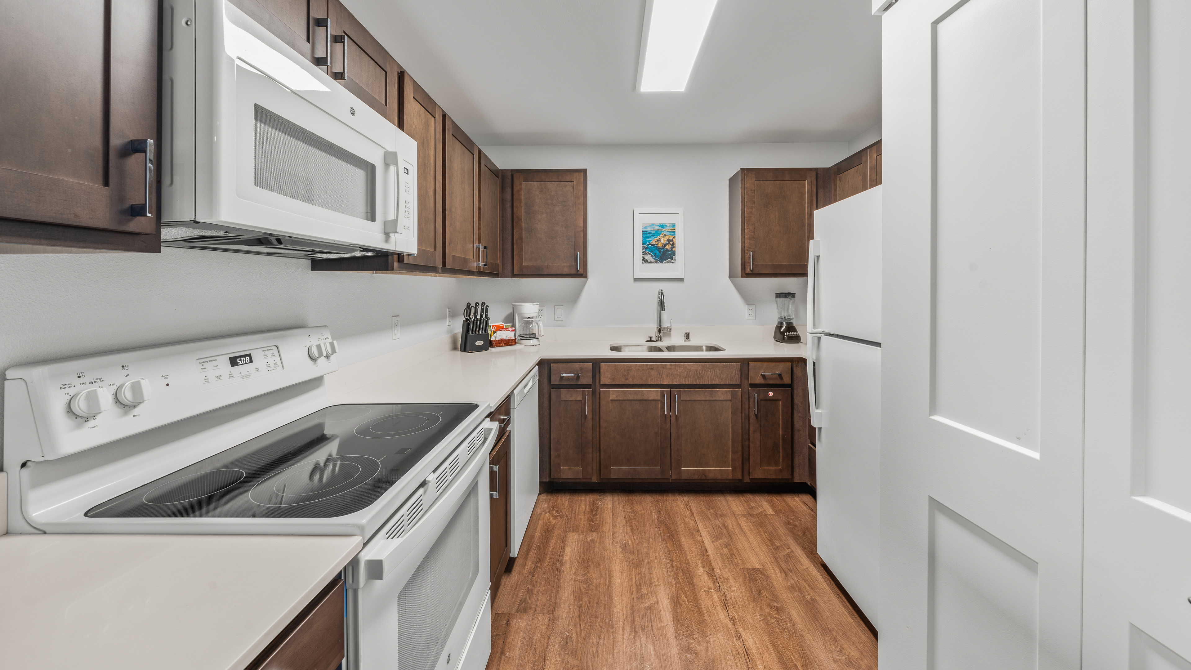Renovated 3BR Condo, just ¼ mile to Kam I beach — 5