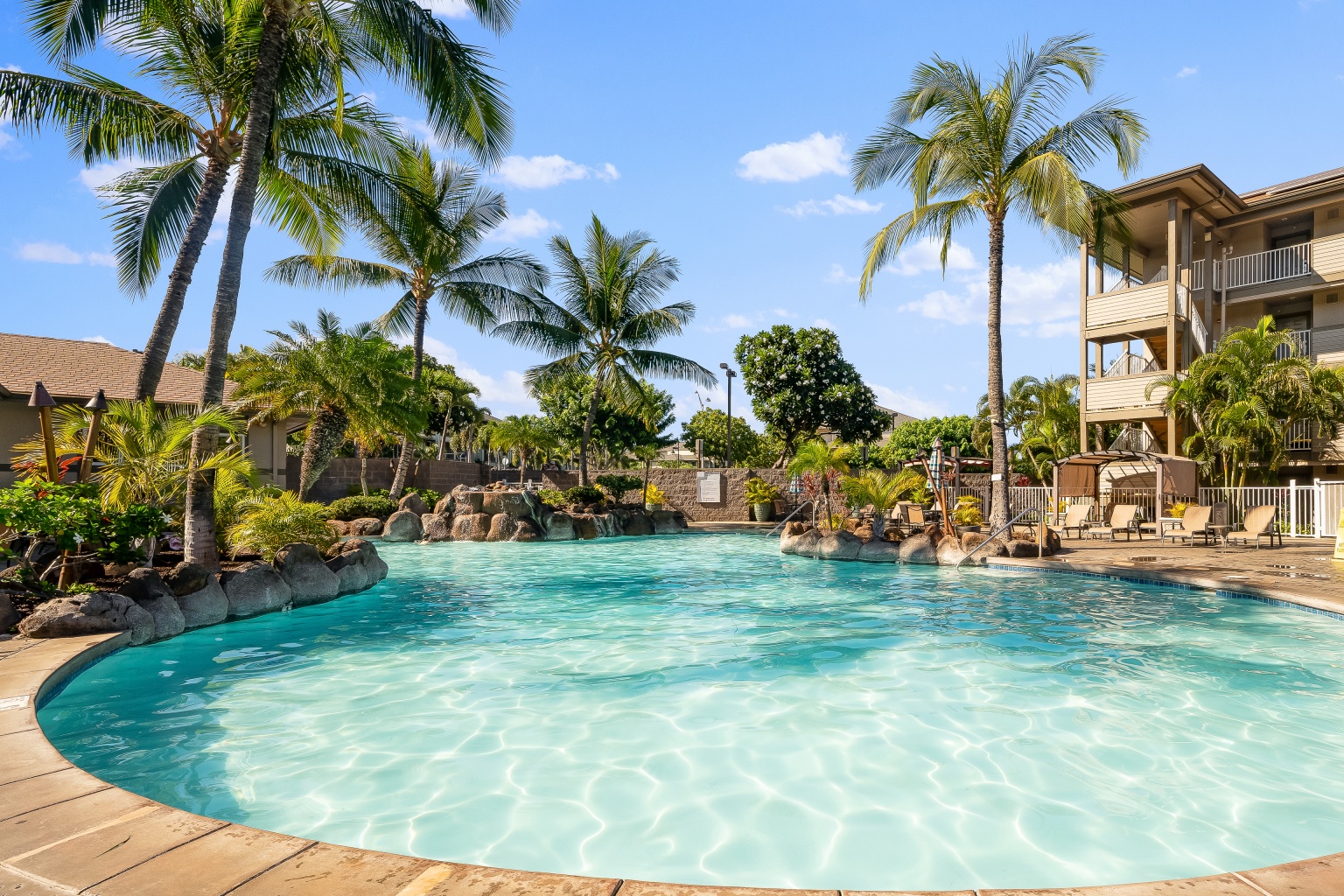 ākoakoa 3BR Pool, Hot Tub, Gym, BBQ — 2