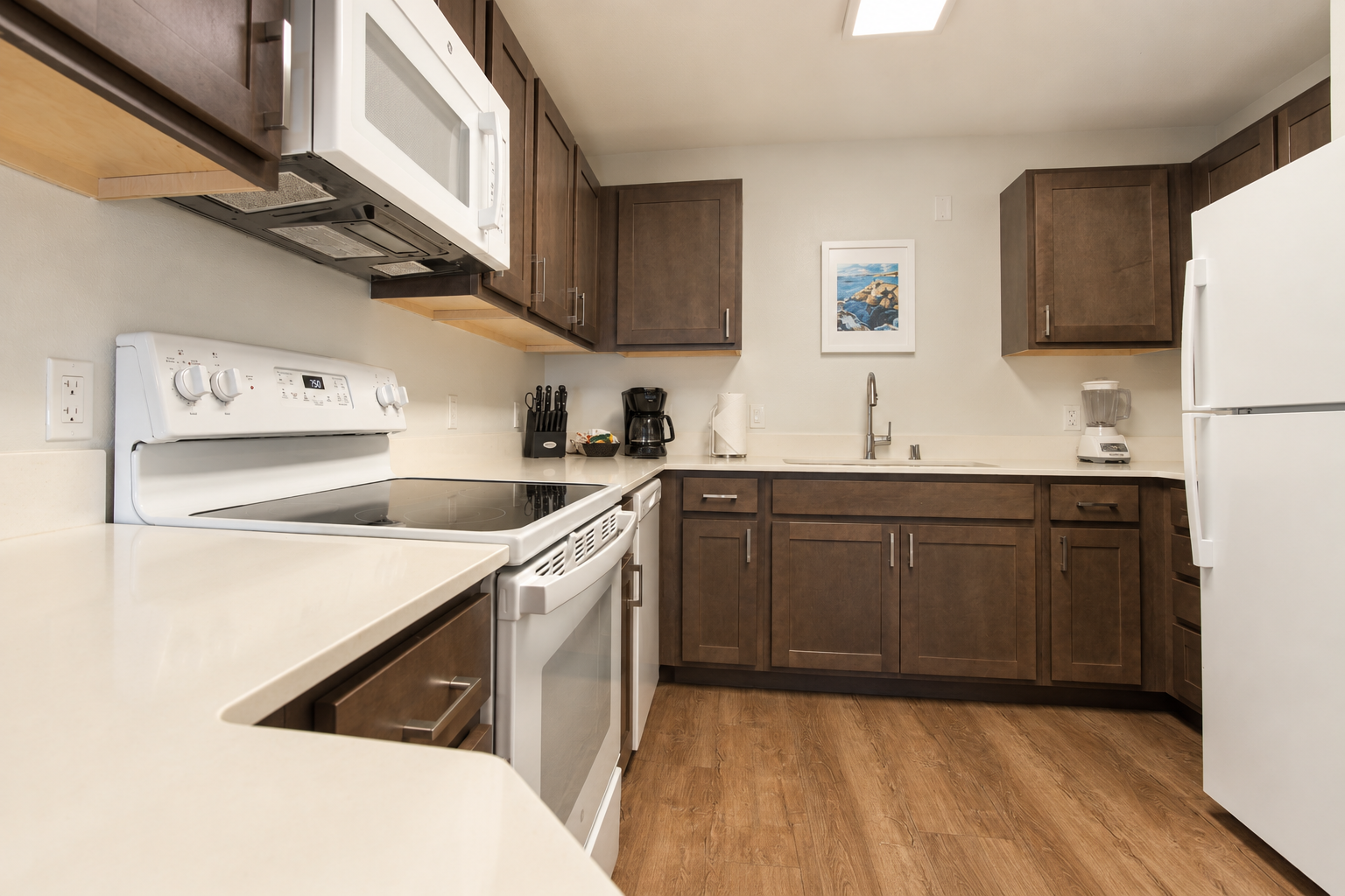 Renovated 2BR Condo, near Kam 1 Beach, Pool, Hot Tub — 5