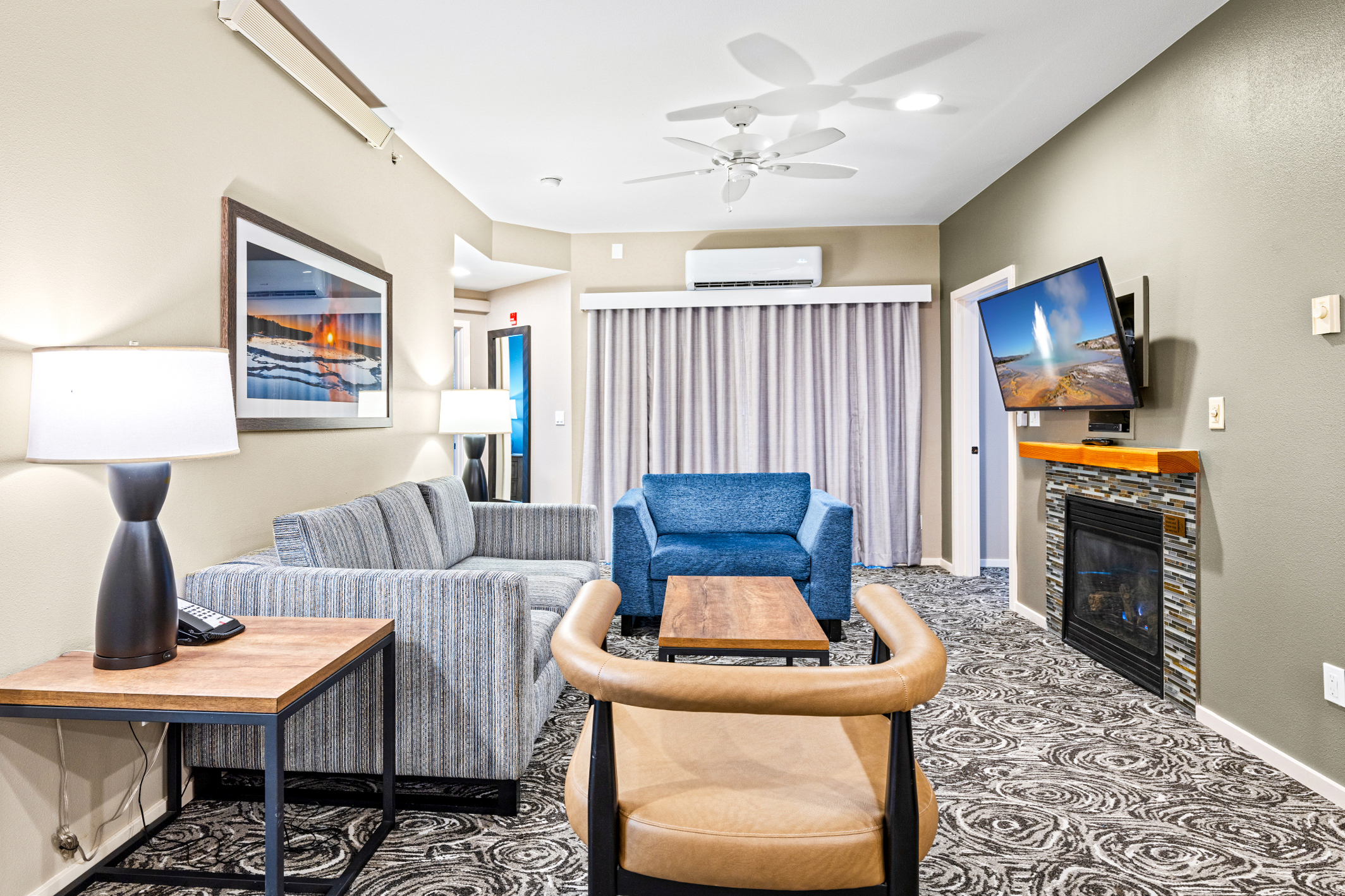 3BR Near west entrance, Pool, Hot Tub, Game Room — 4