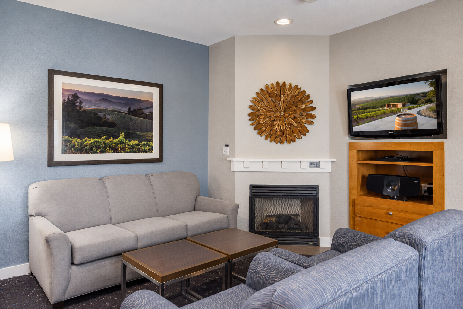 2-Bedroom Condo with Pool & BBQ | Professionally Managed — 2