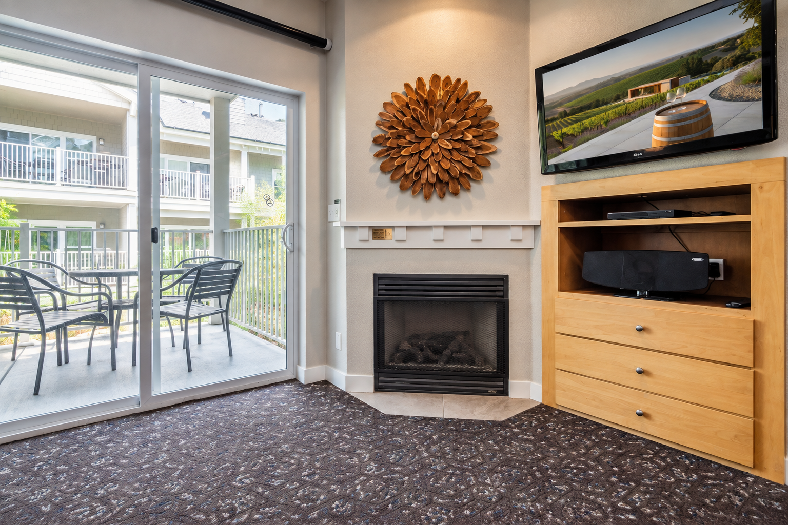 2x 3-Bedroom Condos with Pool & BBQ | Professionally Managed — 2