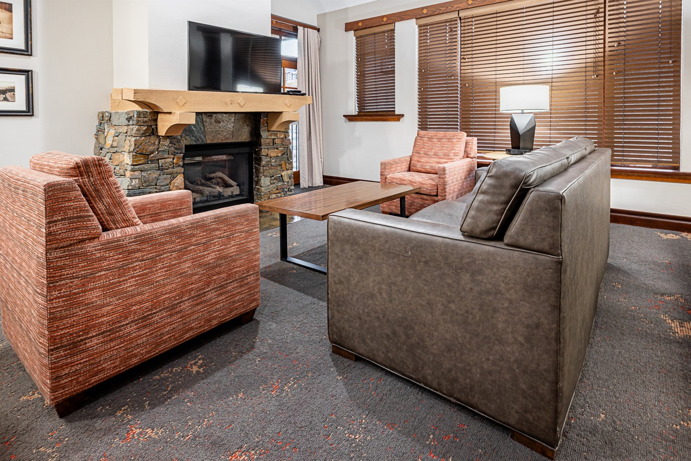 Montagne Miniere 2x3BR Ski-in/Ski-out — 2